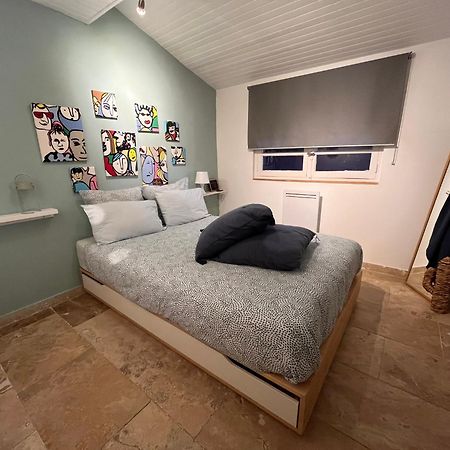 Maison Provencale Au Calme De La Campagne Avec Jacuzzi Aix-en-Provence Exteriör bild