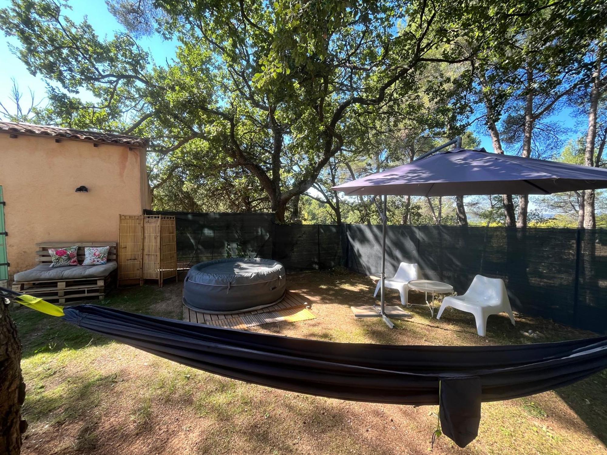 Maison Provencale Au Calme De La Campagne Avec Jacuzzi Aix-en-Provence Exteriör bild