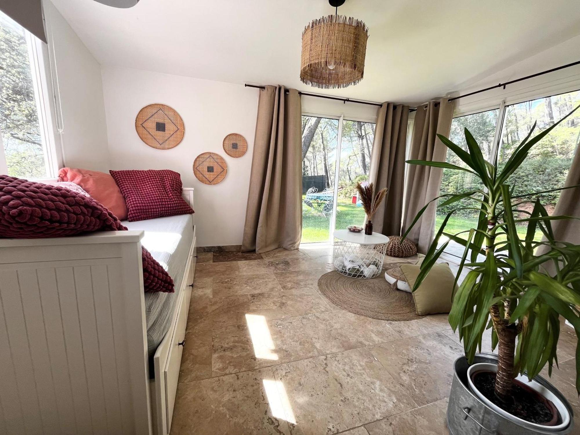 Maison Provencale Au Calme De La Campagne Avec Jacuzzi Aix-en-Provence Exteriör bild