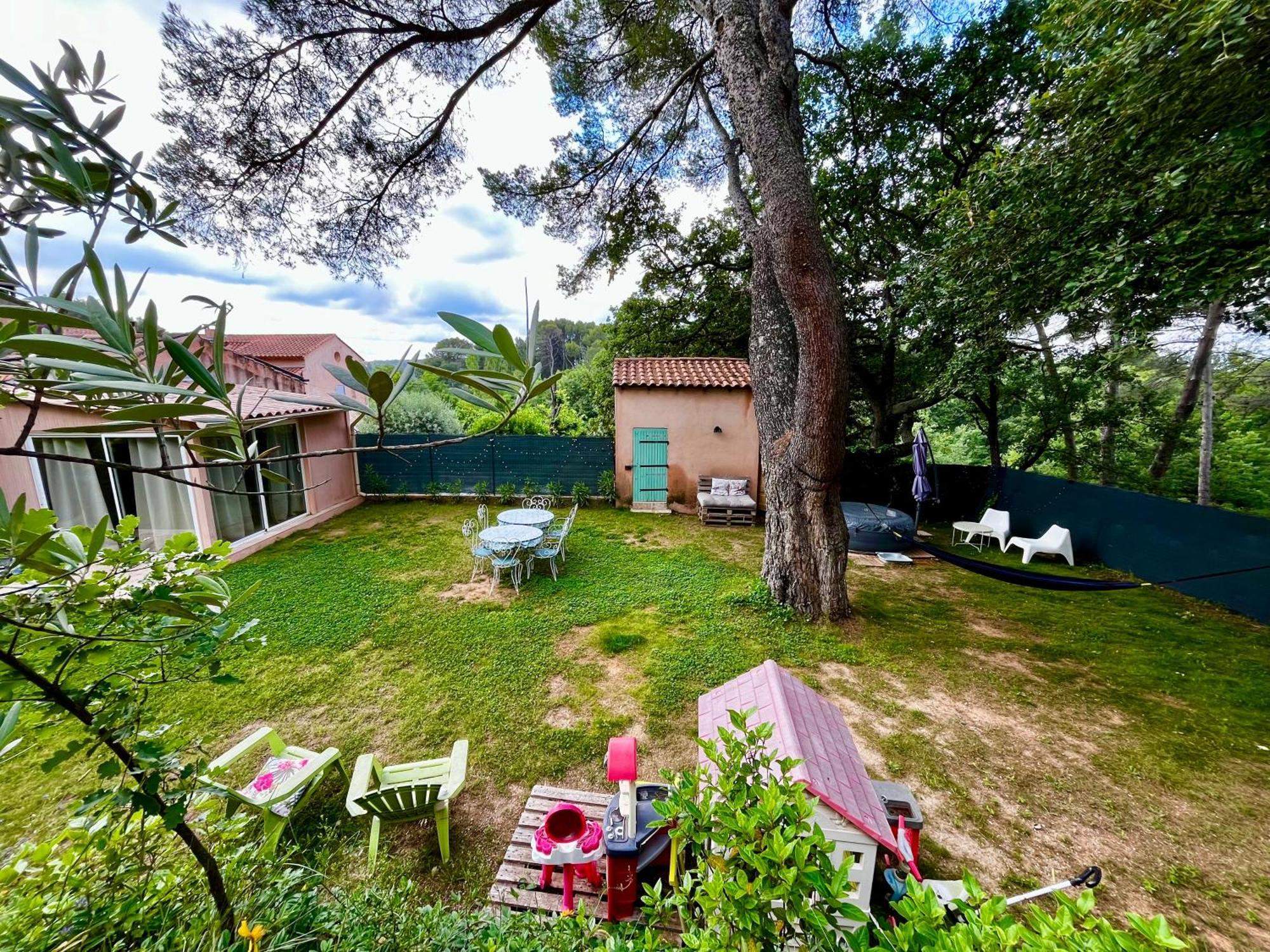 Maison Provencale Au Calme De La Campagne Avec Jacuzzi Aix-en-Provence Exteriör bild